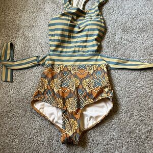 Albion Fit | Swim | Albion Fit Golden Hour Swim Suit | Poshmark